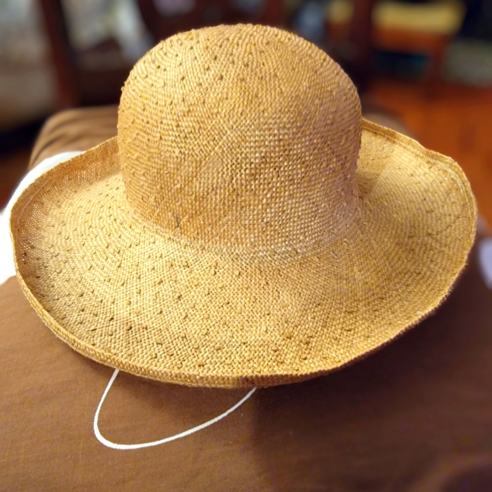 Straw hat